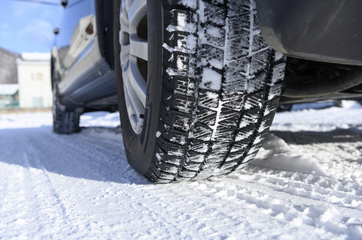 北海道雪季汽車必定要用的雪胎